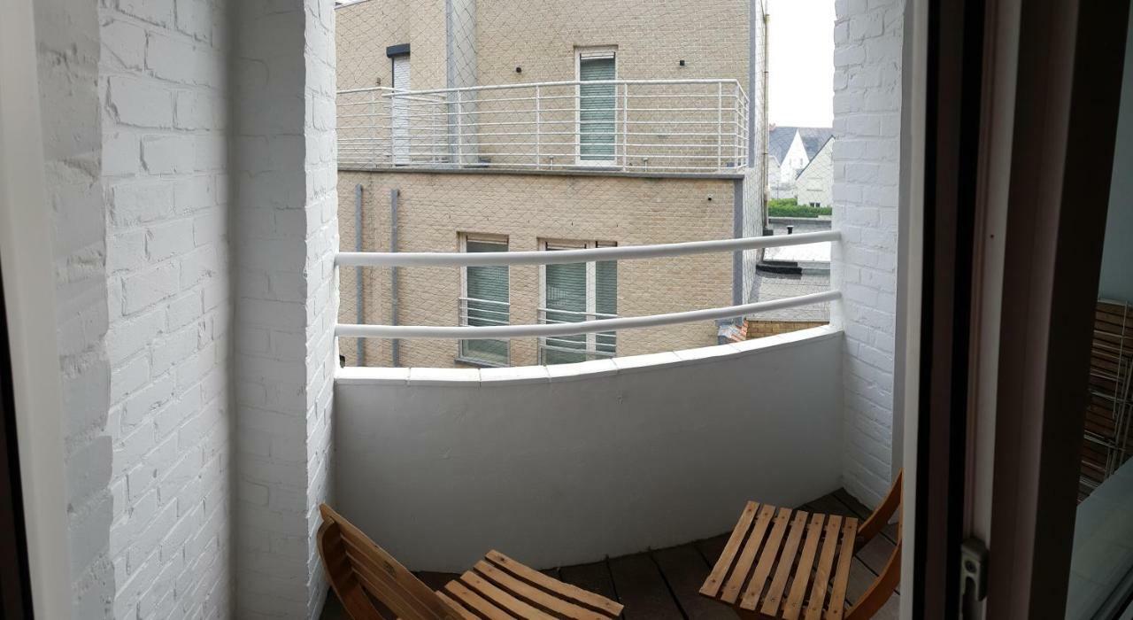 Zeedijk 241, Uitzicht Op Zee, Vue Sur La Mer Koksijde Exterior photo